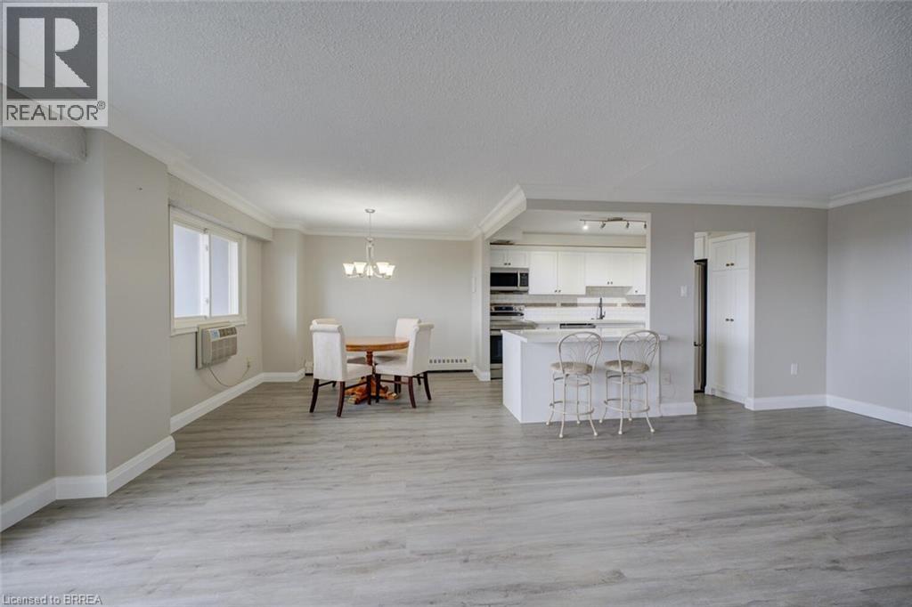 #909 640 WEST Street - 1