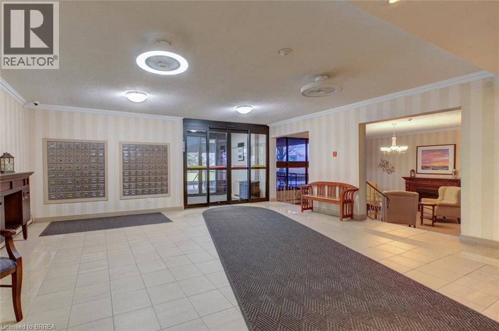 #909 640 WEST Street - 27