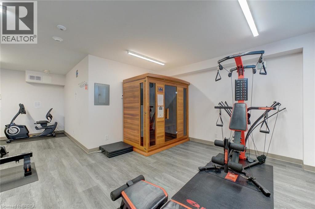 #909 640 WEST Street - 50