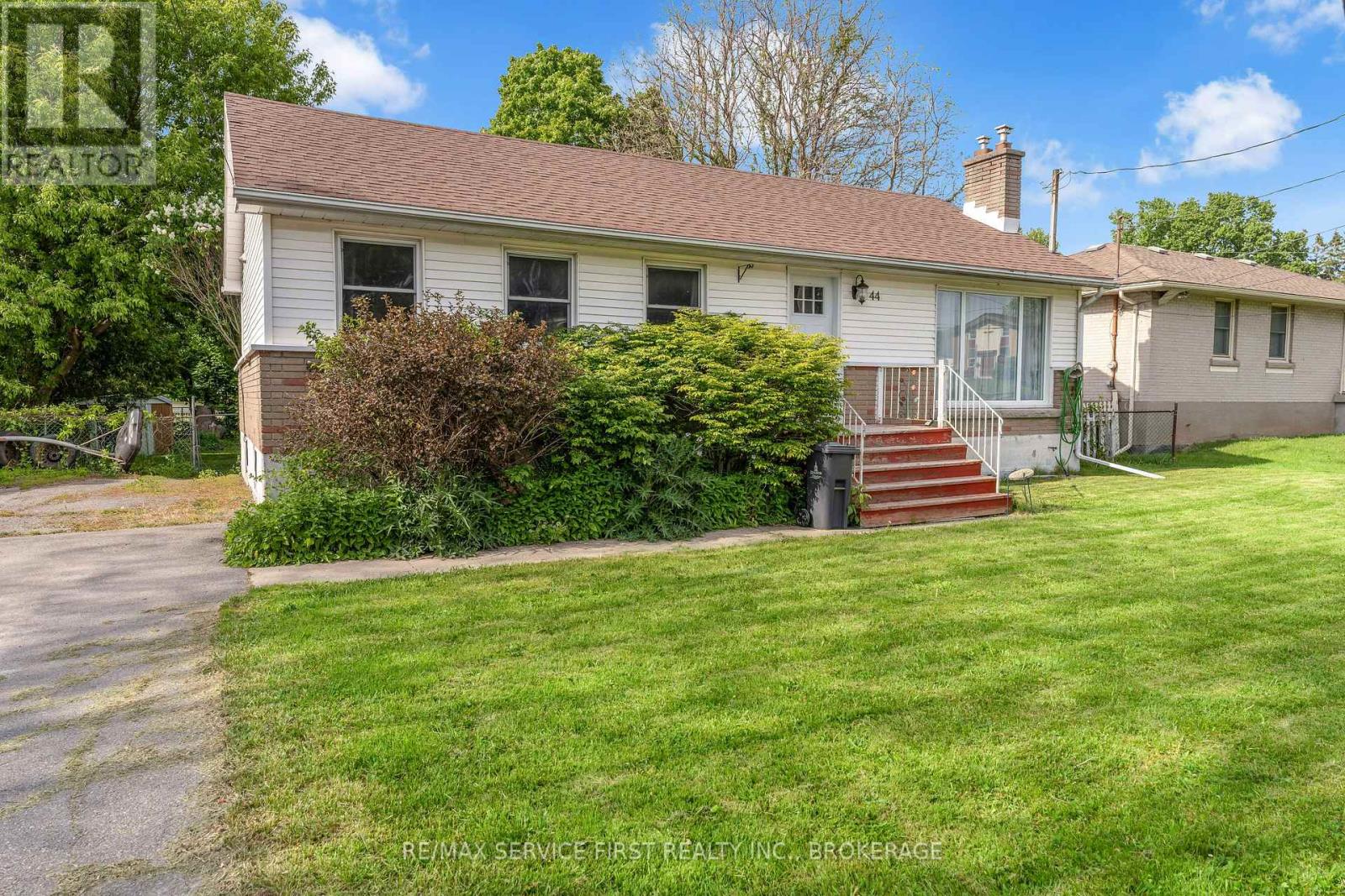 44 CRANBROOK STREET - 1