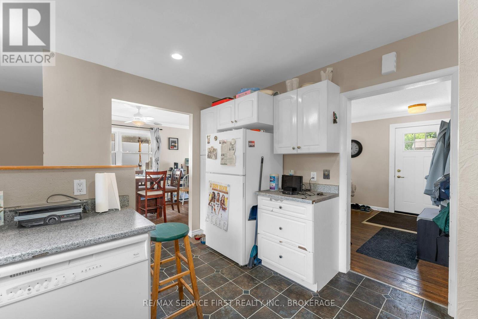 44 CRANBROOK STREET - 16