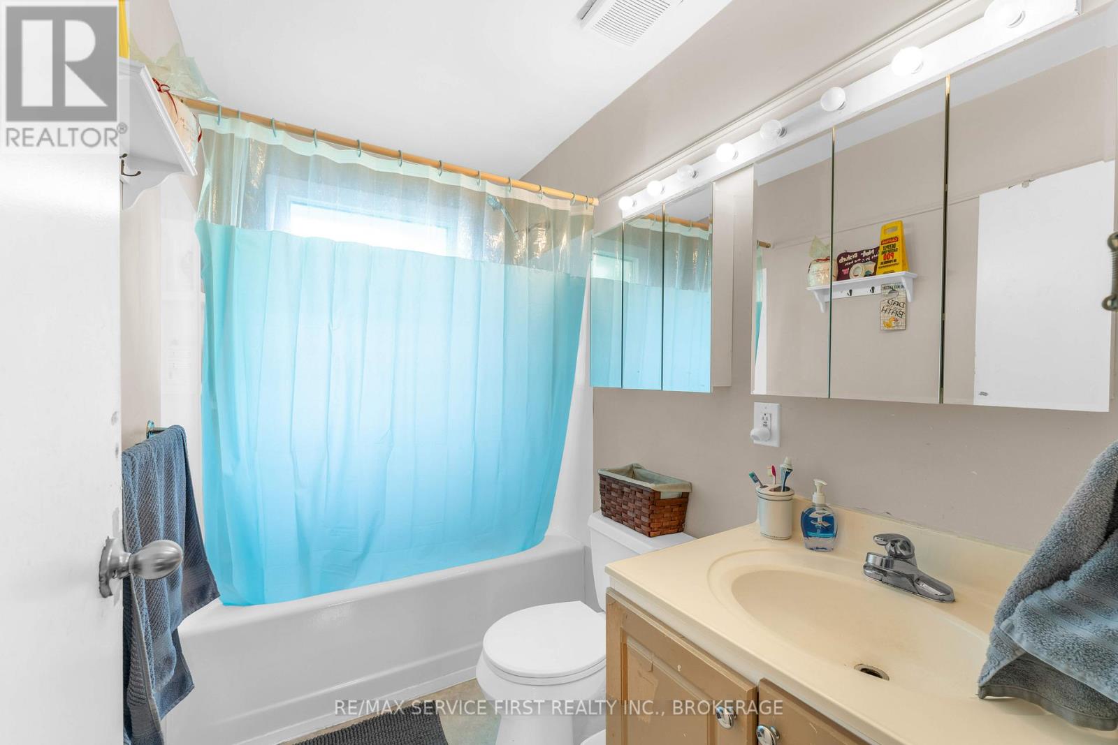 44 CRANBROOK STREET - 24