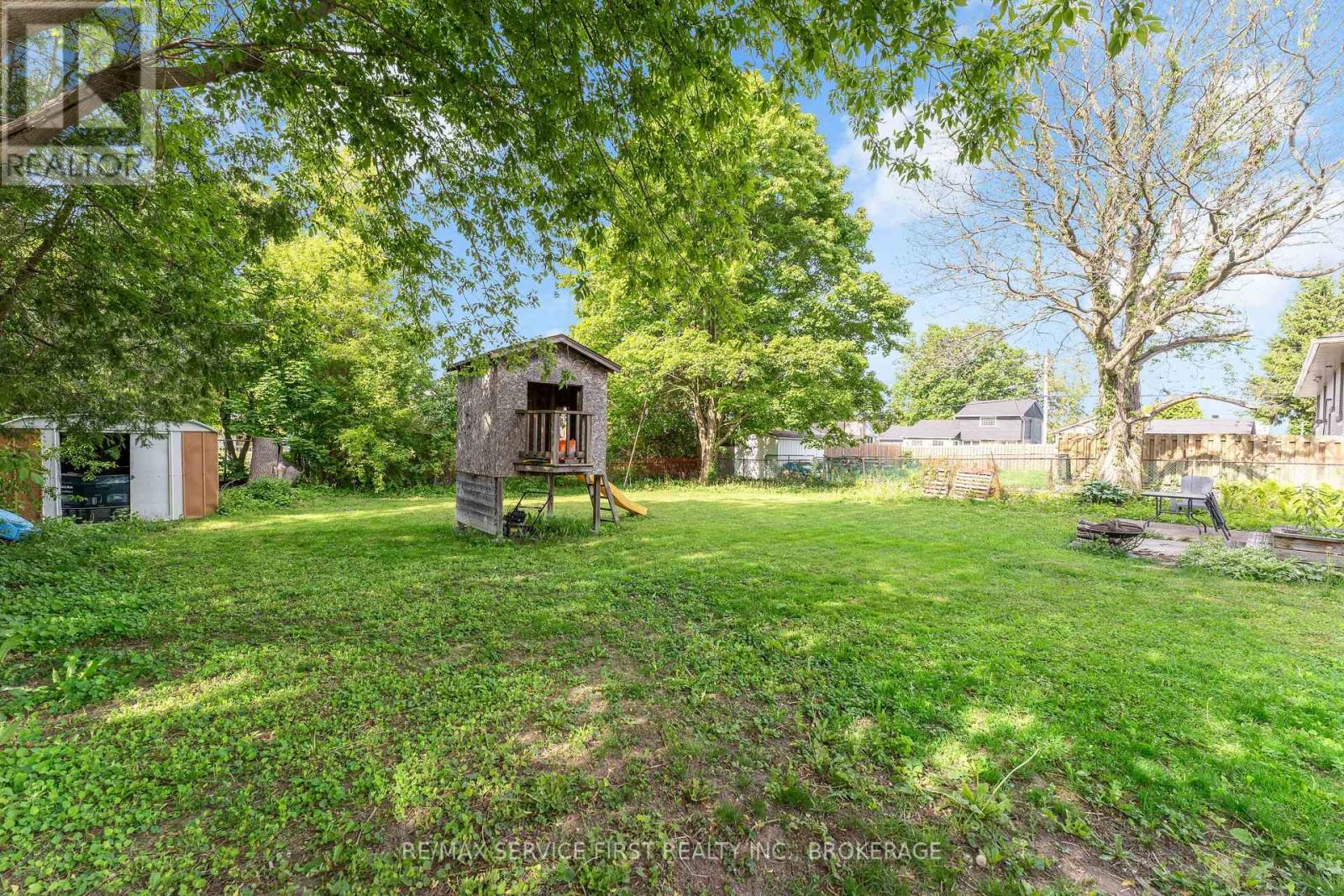 44 CRANBROOK STREET - 25