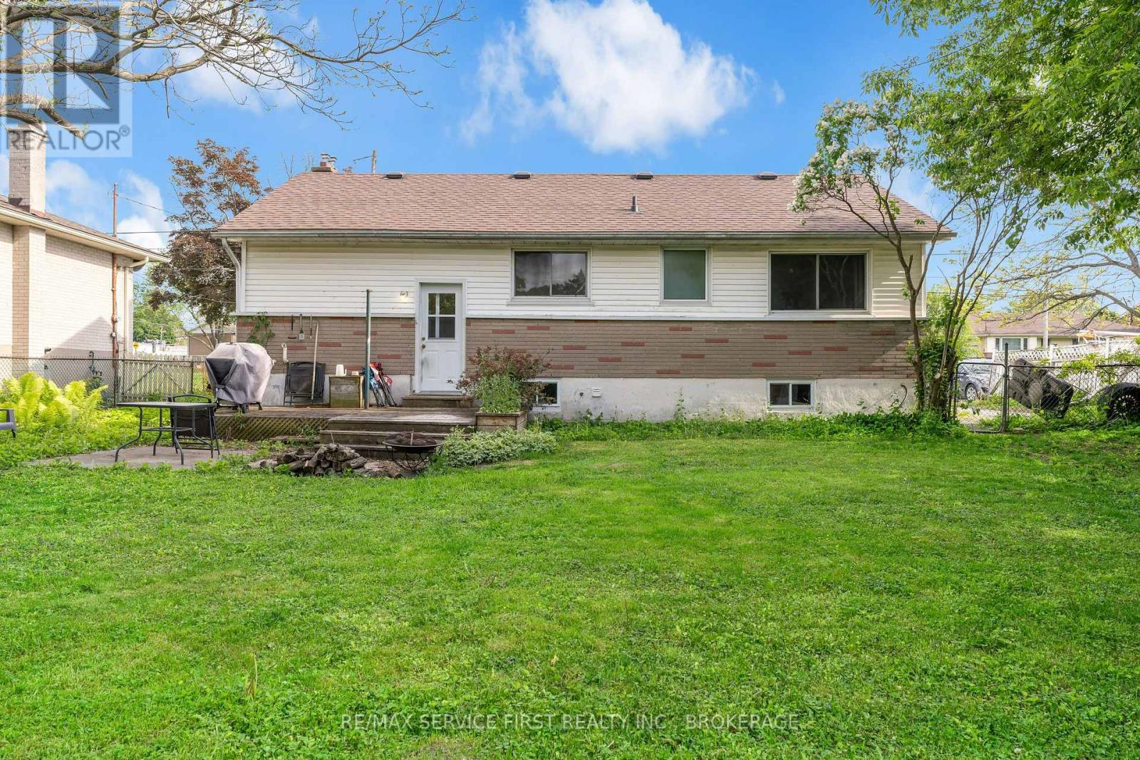 44 CRANBROOK STREET - 27