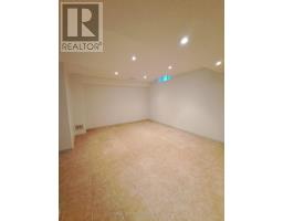 3281 Sunlight Street, Mississauga, ON L5M0G7 Photo 8