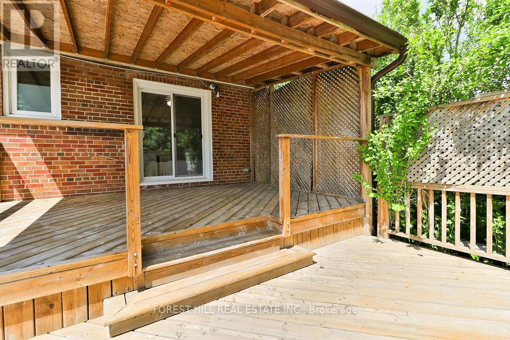 19 SILVERCREST AVENUE - 26