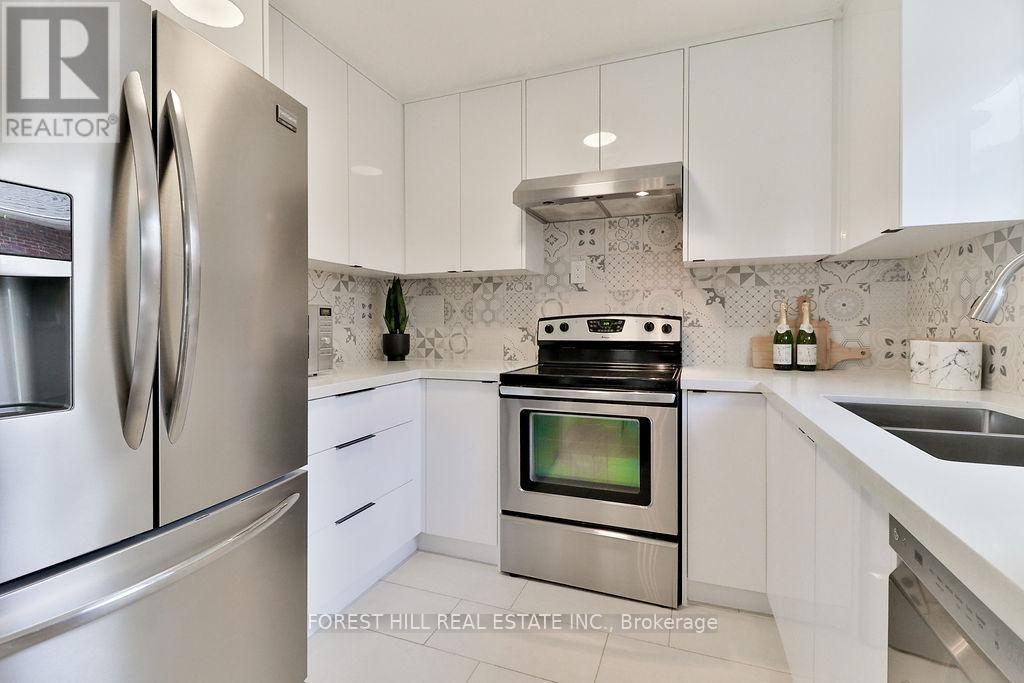 19 SILVERCREST AVENUE - 14