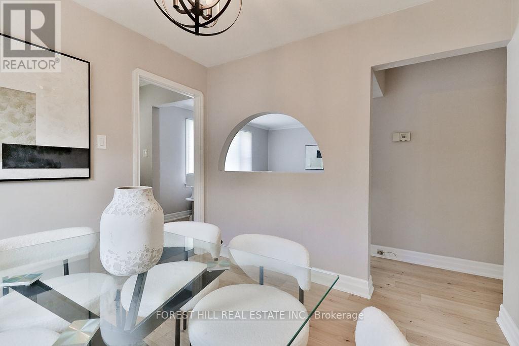 19 SILVERCREST AVENUE - 15