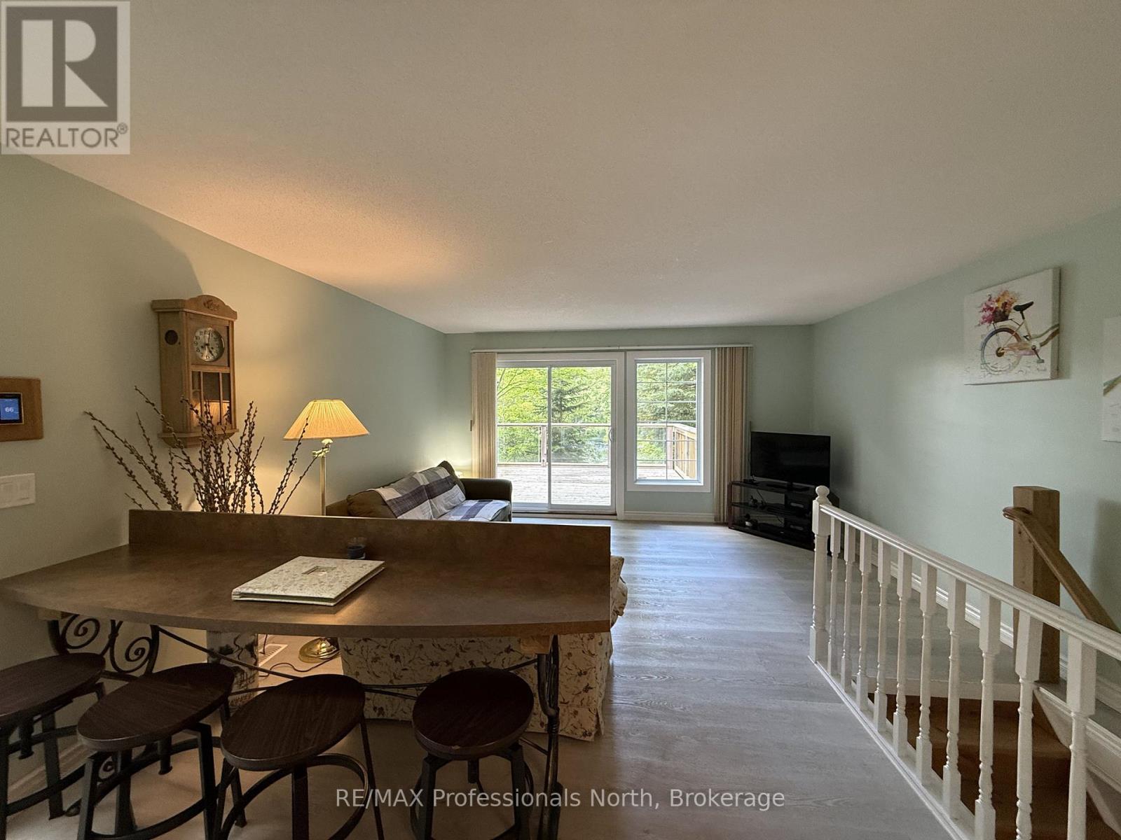 #1 1162 BURLMARIE ROAD - 15