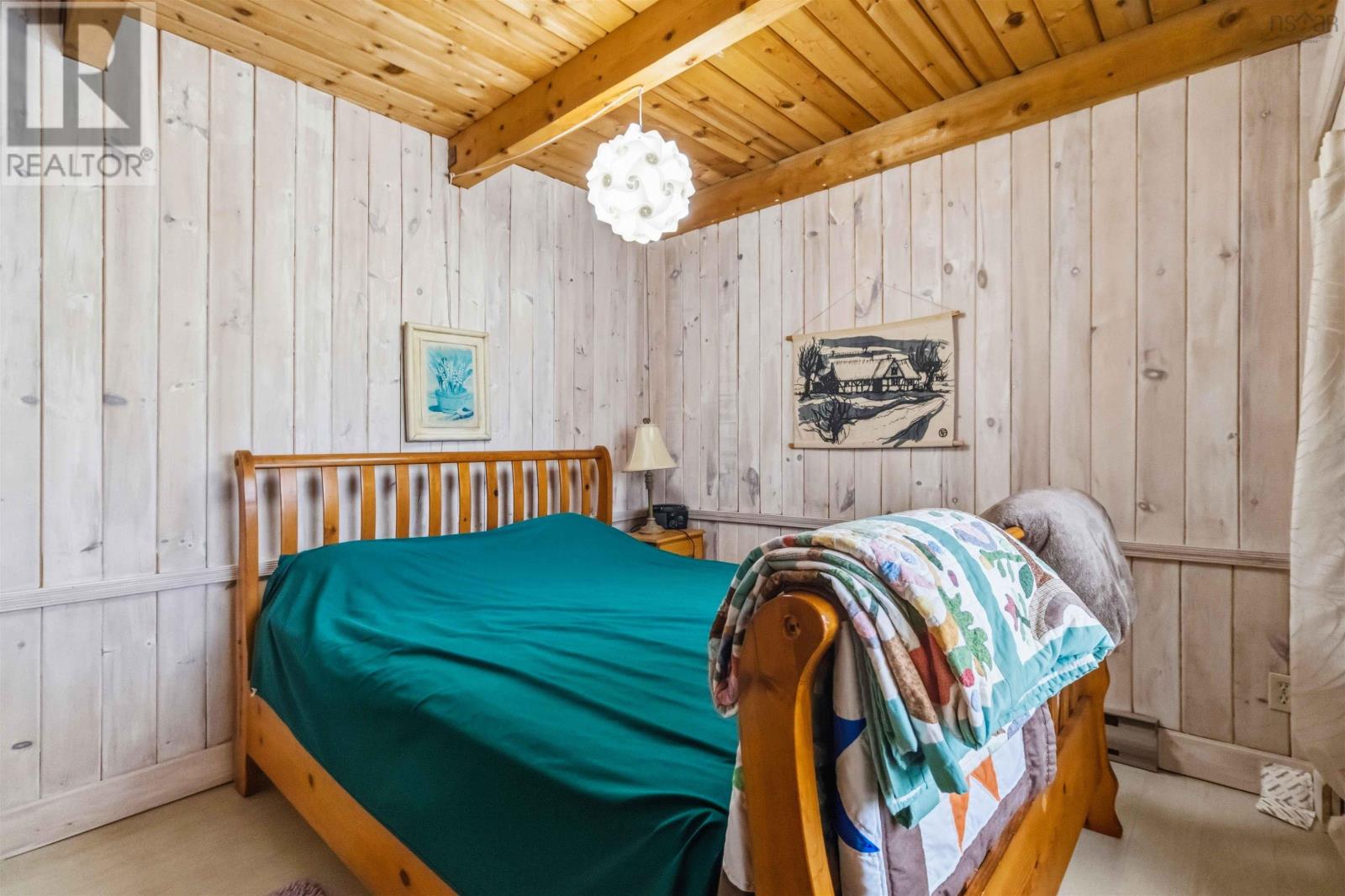 988 Labelle Road - 24