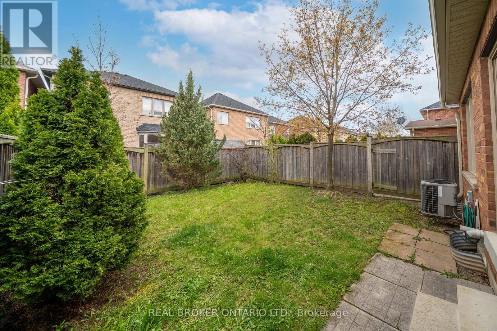 134 MCCREADY DRIVE - 32
