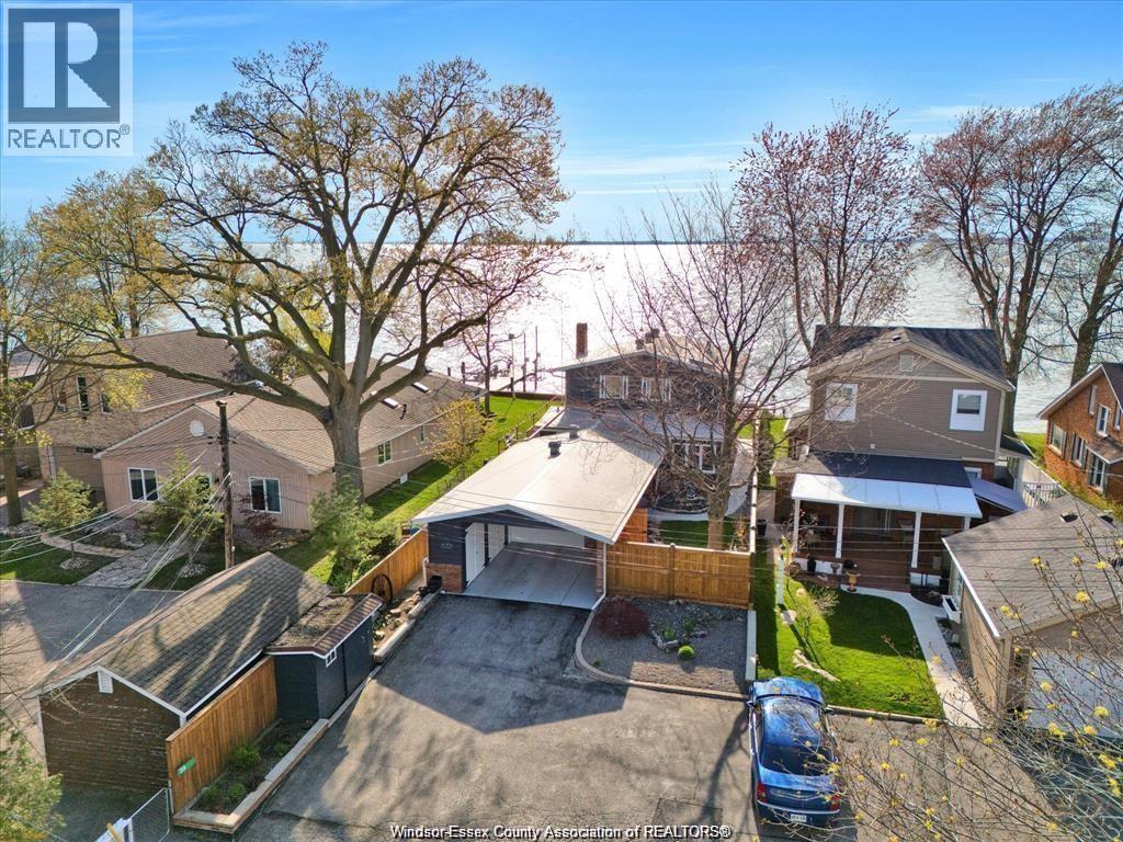 39 WOODBRIDGE DRIVE - 41