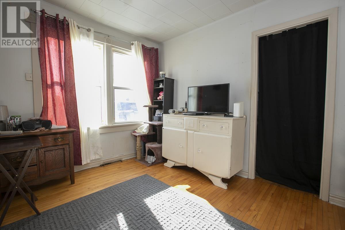 133 Bellevue AVE - 11