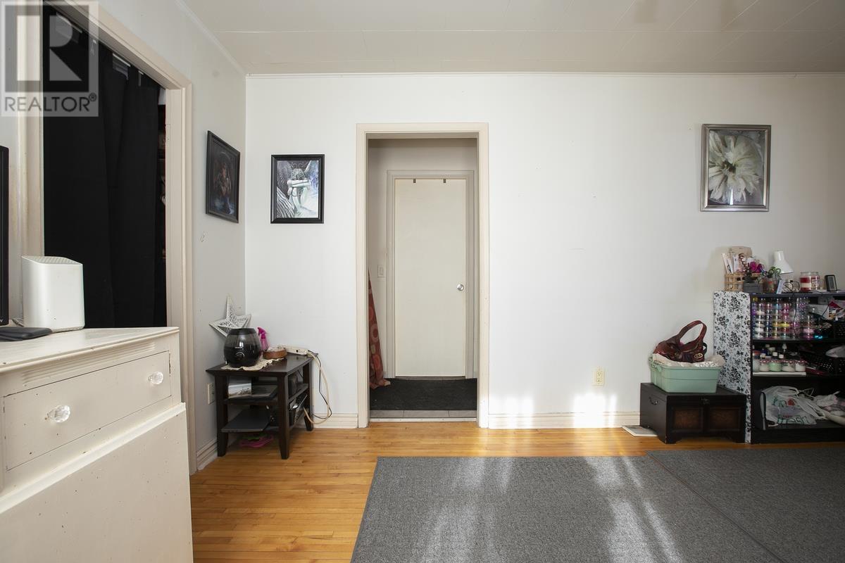 133 Bellevue AVE - 12