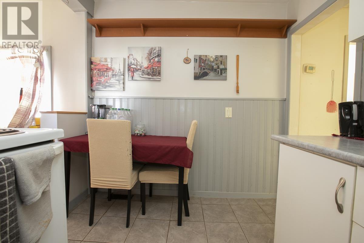 133 Bellevue AVE - 18