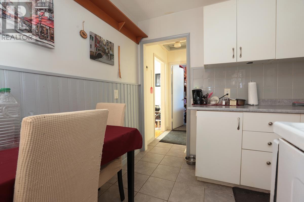 133 Bellevue AVE - 19