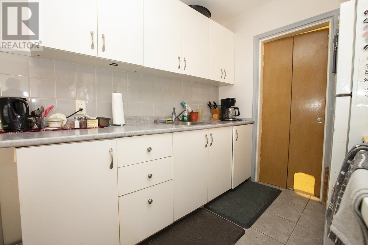 133 Bellevue AVE - 20