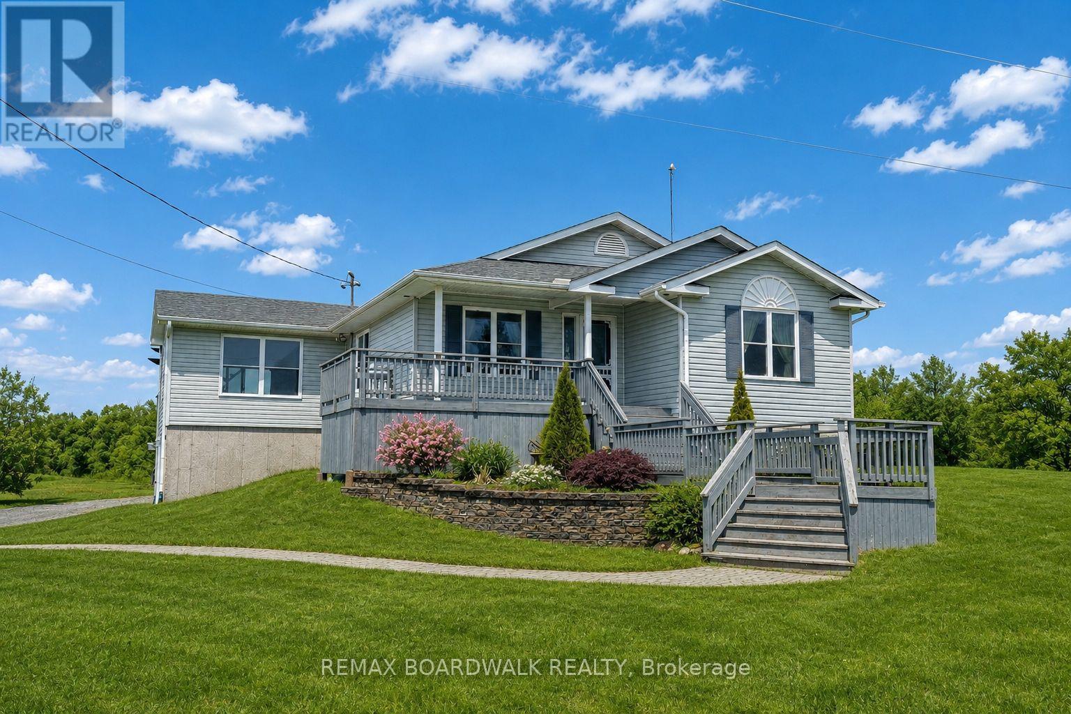1918 ROSEDALE ROAD N - 1