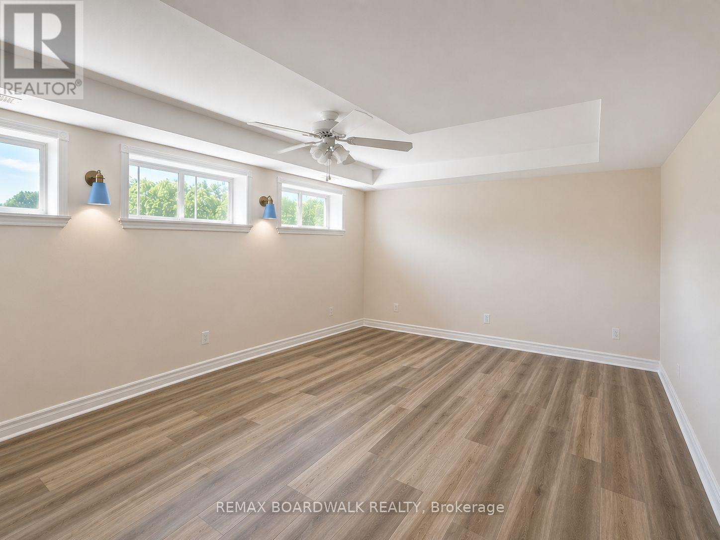 1918 ROSEDALE ROAD N - 30