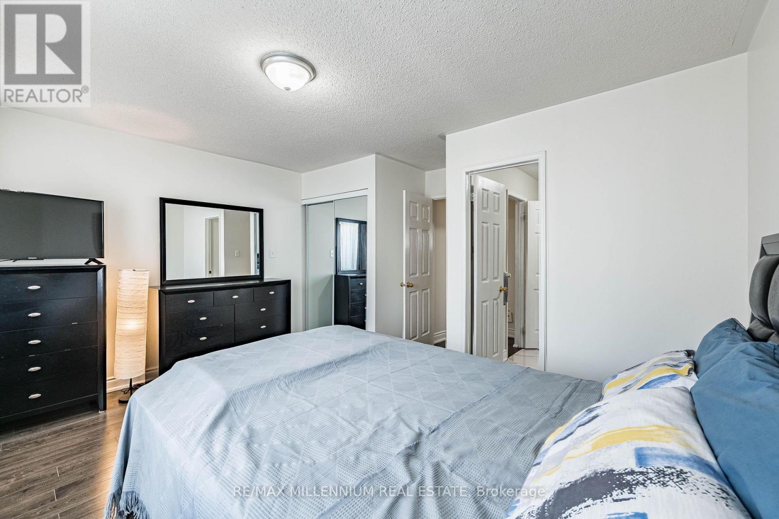 #36 36 SPADINA ROAD - 29