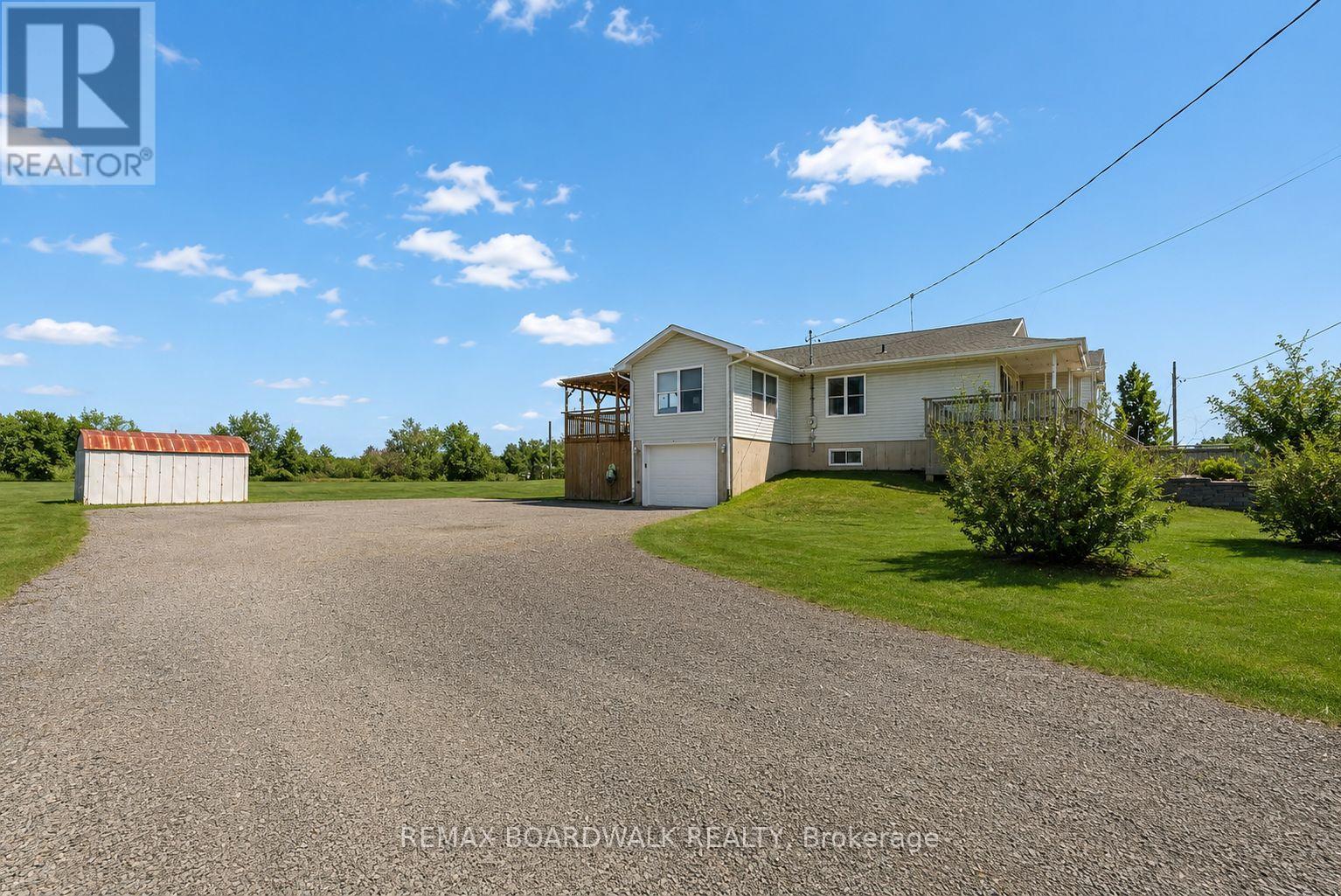 1918 ROSEDALE ROAD N - 40