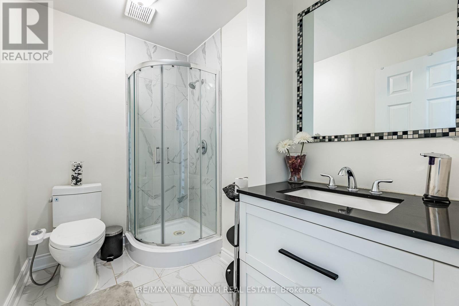 #36 36 SPADINA ROAD - 10