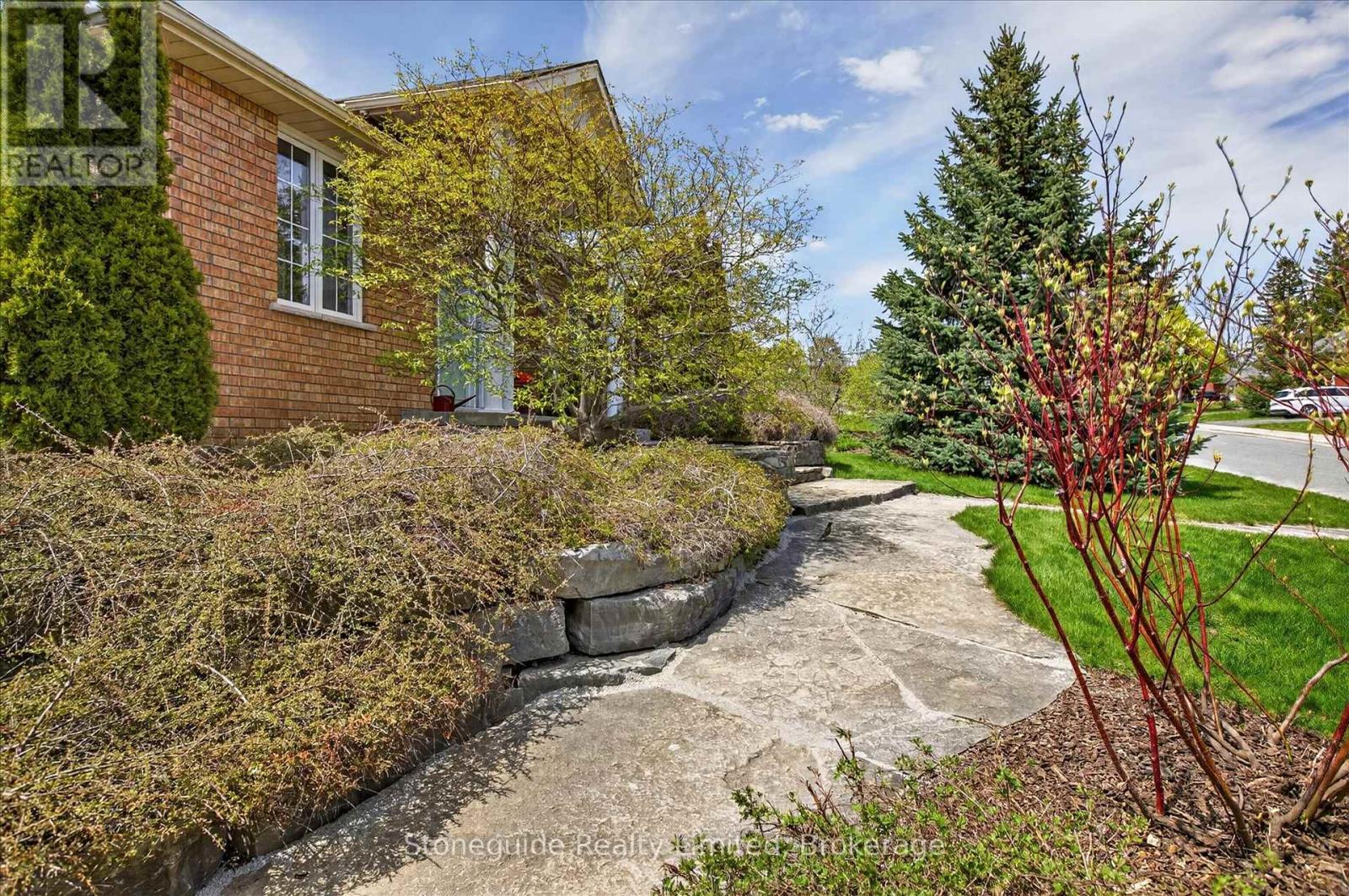 1580 COLLEGE PARK DRIVE - 35