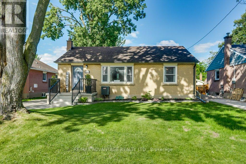 319 MANITOBA STREET - 1