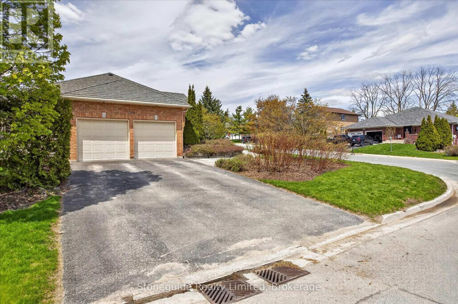1580 COLLEGE PARK DRIVE - 37