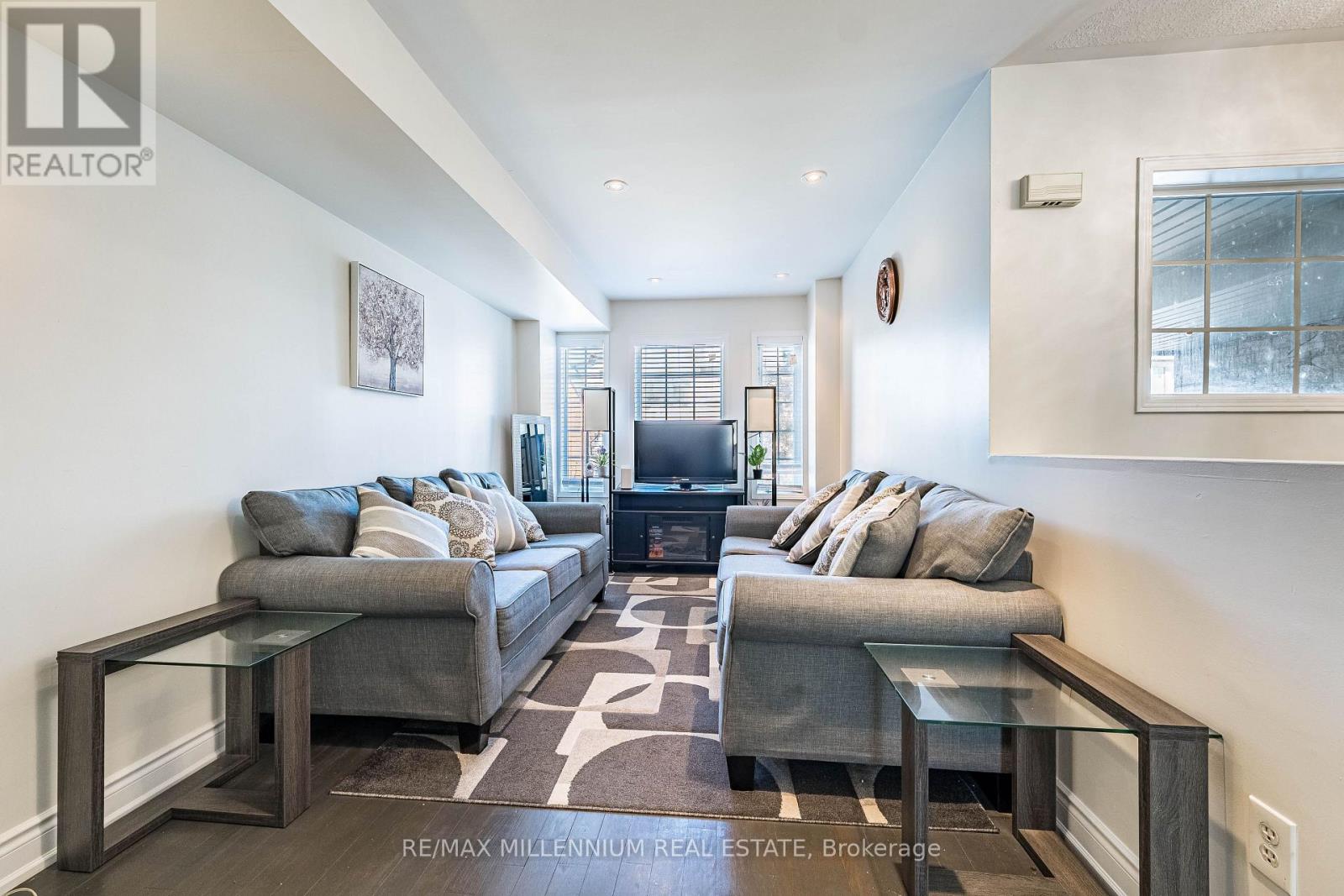 #36 36 SPADINA ROAD - 5