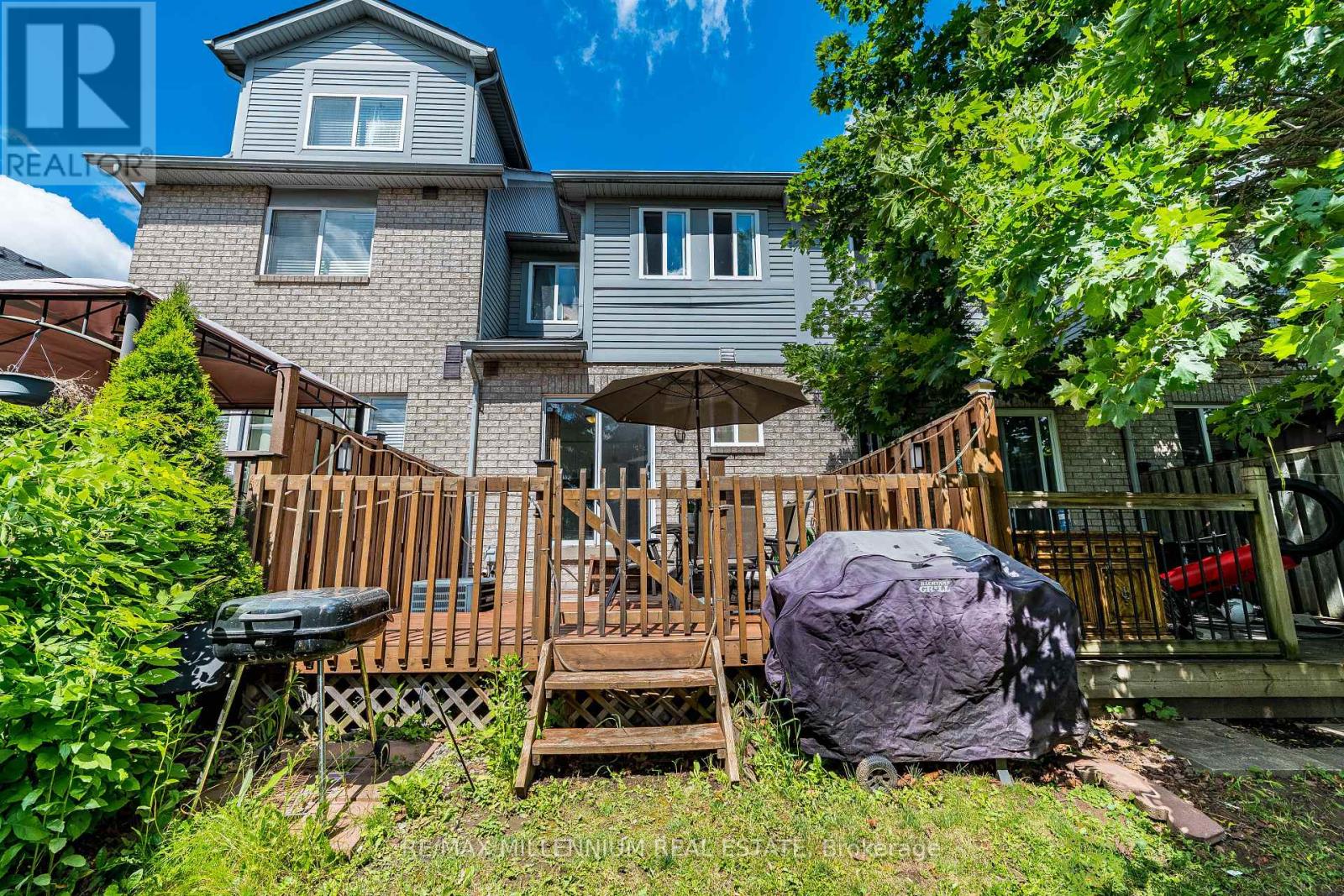 #36 36 SPADINA ROAD - 43