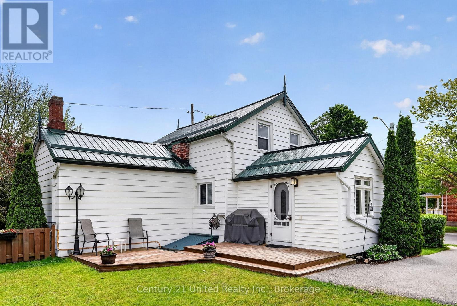 190 BLAKE STREET - 37