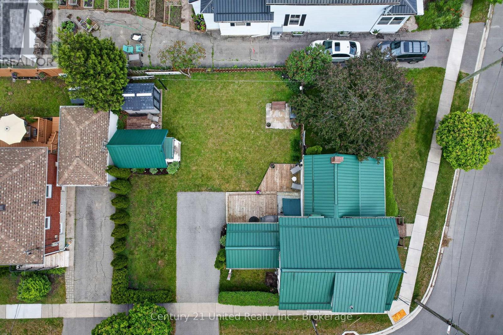 190 BLAKE STREET - 44