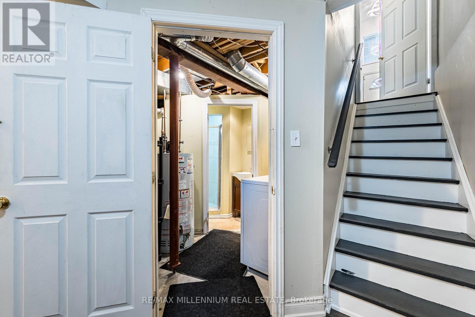 #36 36 SPADINA ROAD - 39