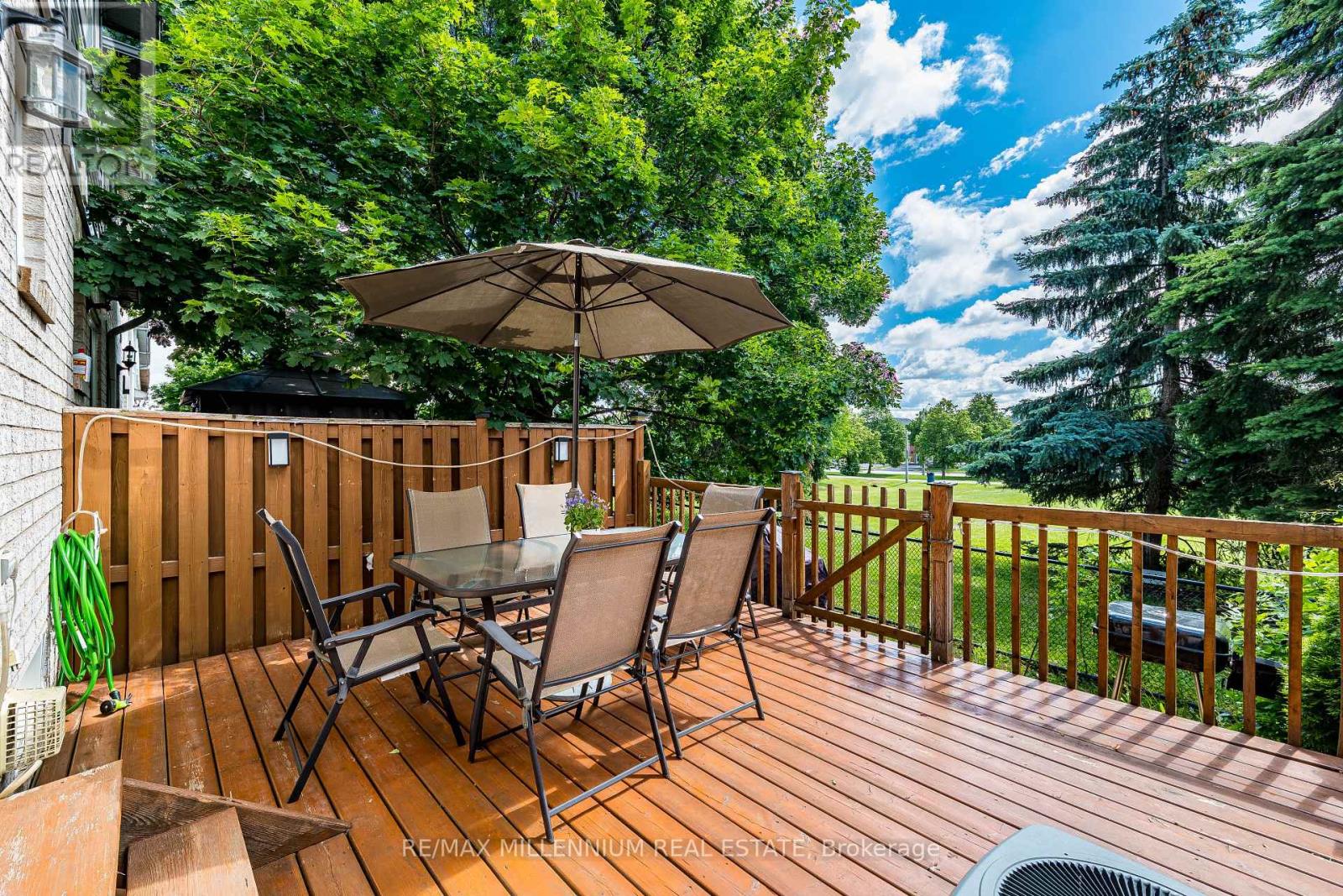 #36 36 SPADINA ROAD - 44