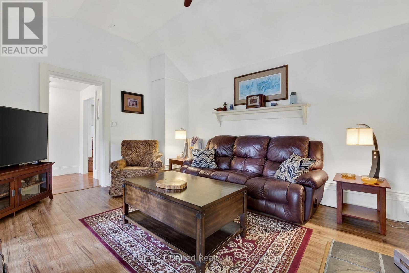 190 BLAKE STREET - 16