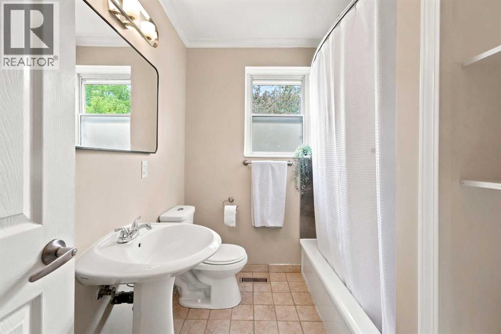 4410 40A Avenue — photo 29