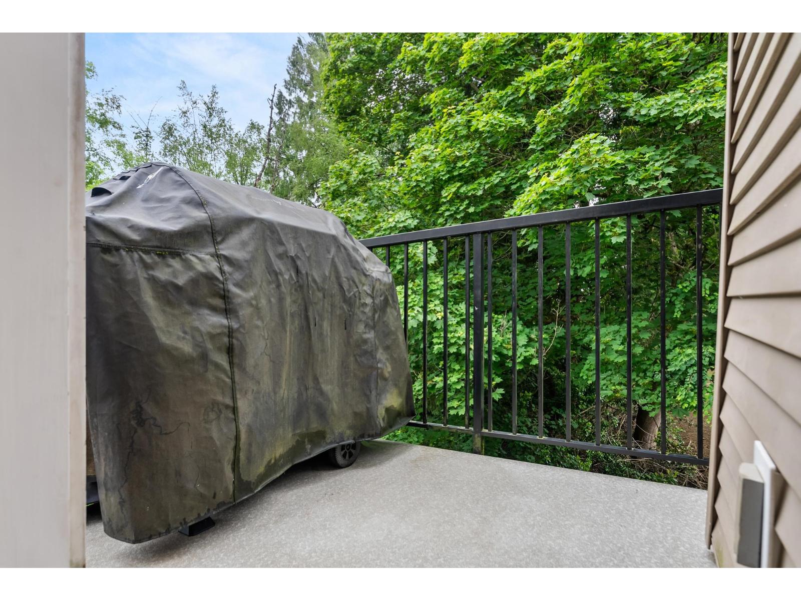 3 Bed, 3 Bath House for Sale in Abbotsford – 20 33321 GEORGE FERGUSON WAY, Abbotsford – MLS# R3126717 - Image 18