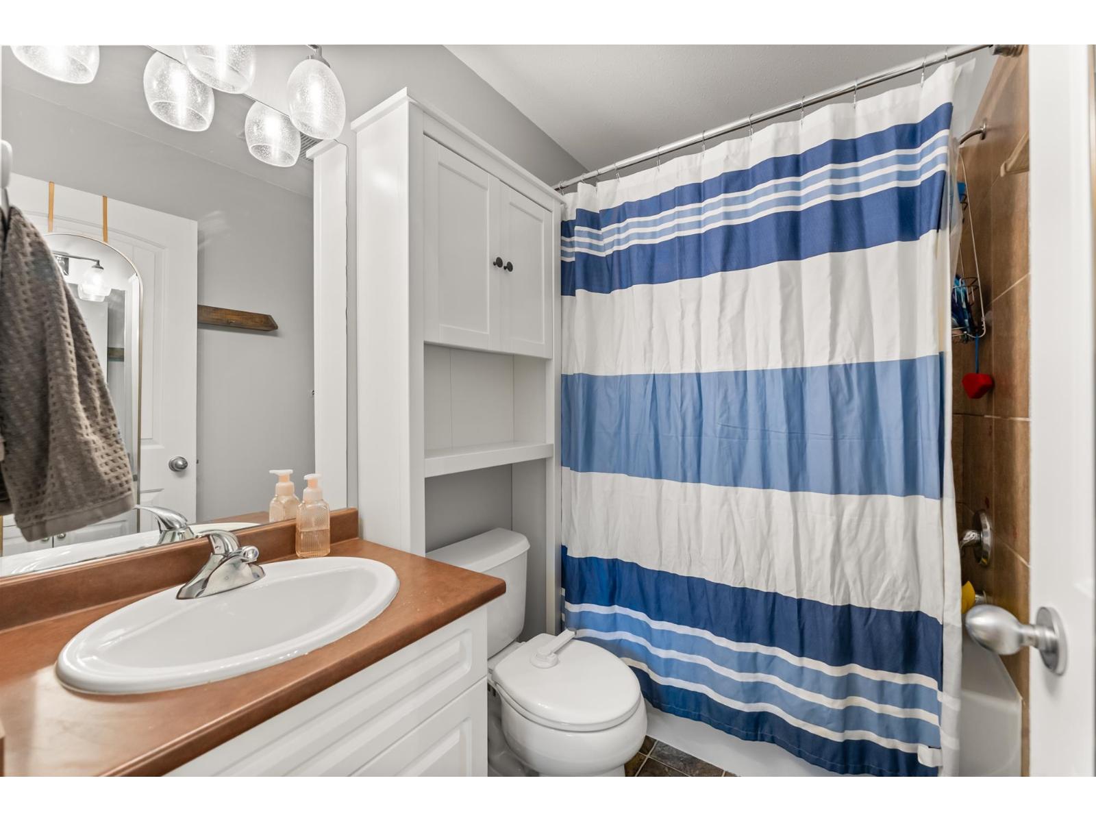 3 Bed, 3 Bath House for Sale in Abbotsford – 20 33321 GEORGE FERGUSON WAY, Abbotsford – MLS# R3126717 - Image 23