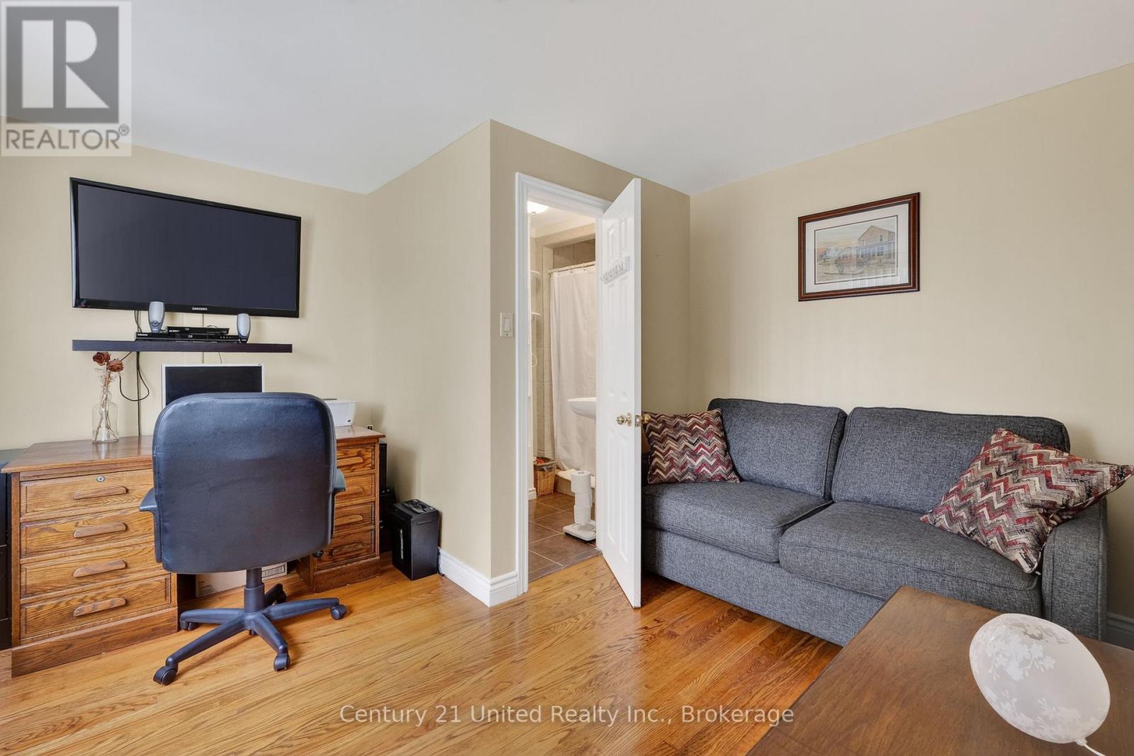190 BLAKE STREET - 8