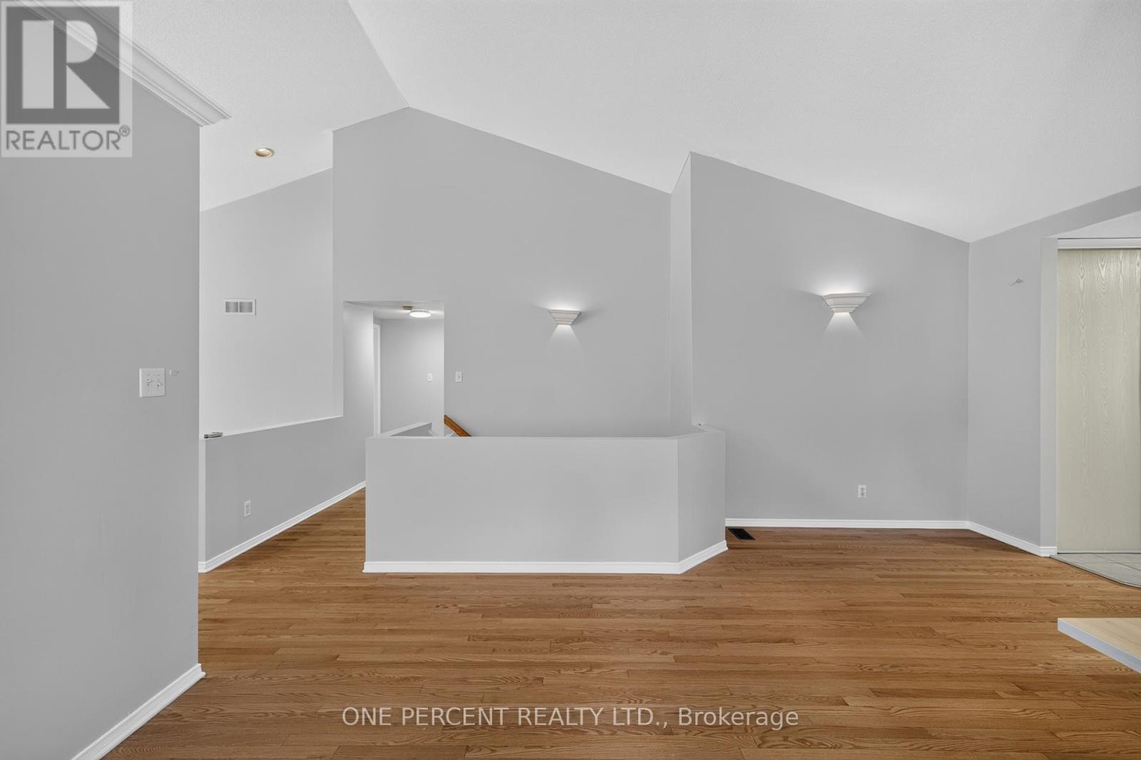 6 WINDCHIME CRESCENT - 10