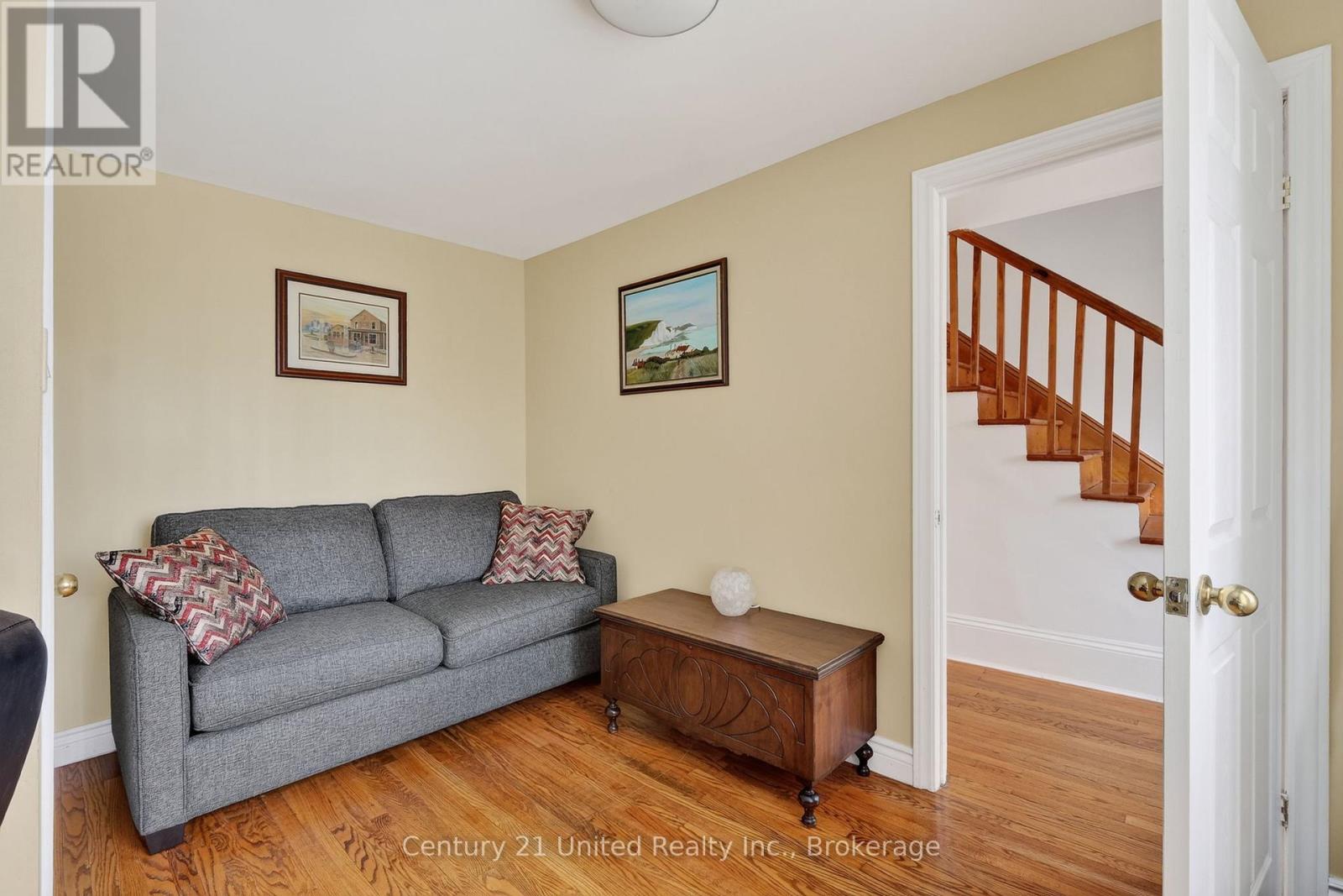 190 BLAKE STREET - 9