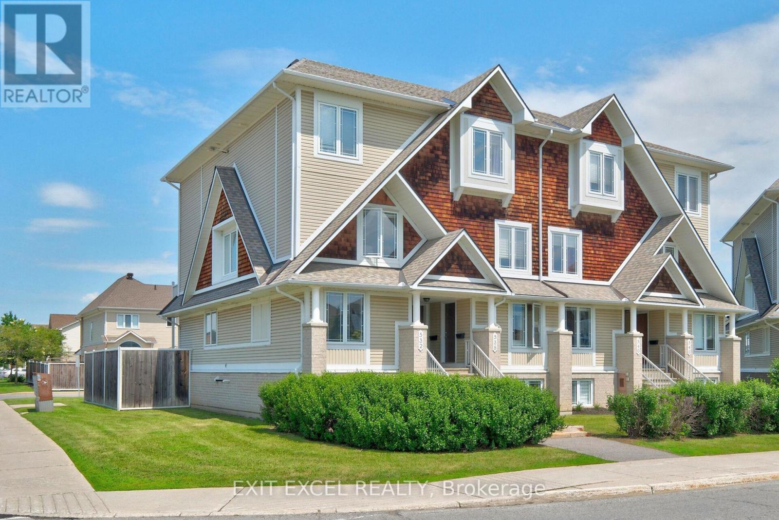 #1 532 LAKERIDGE DRIVE - 4
