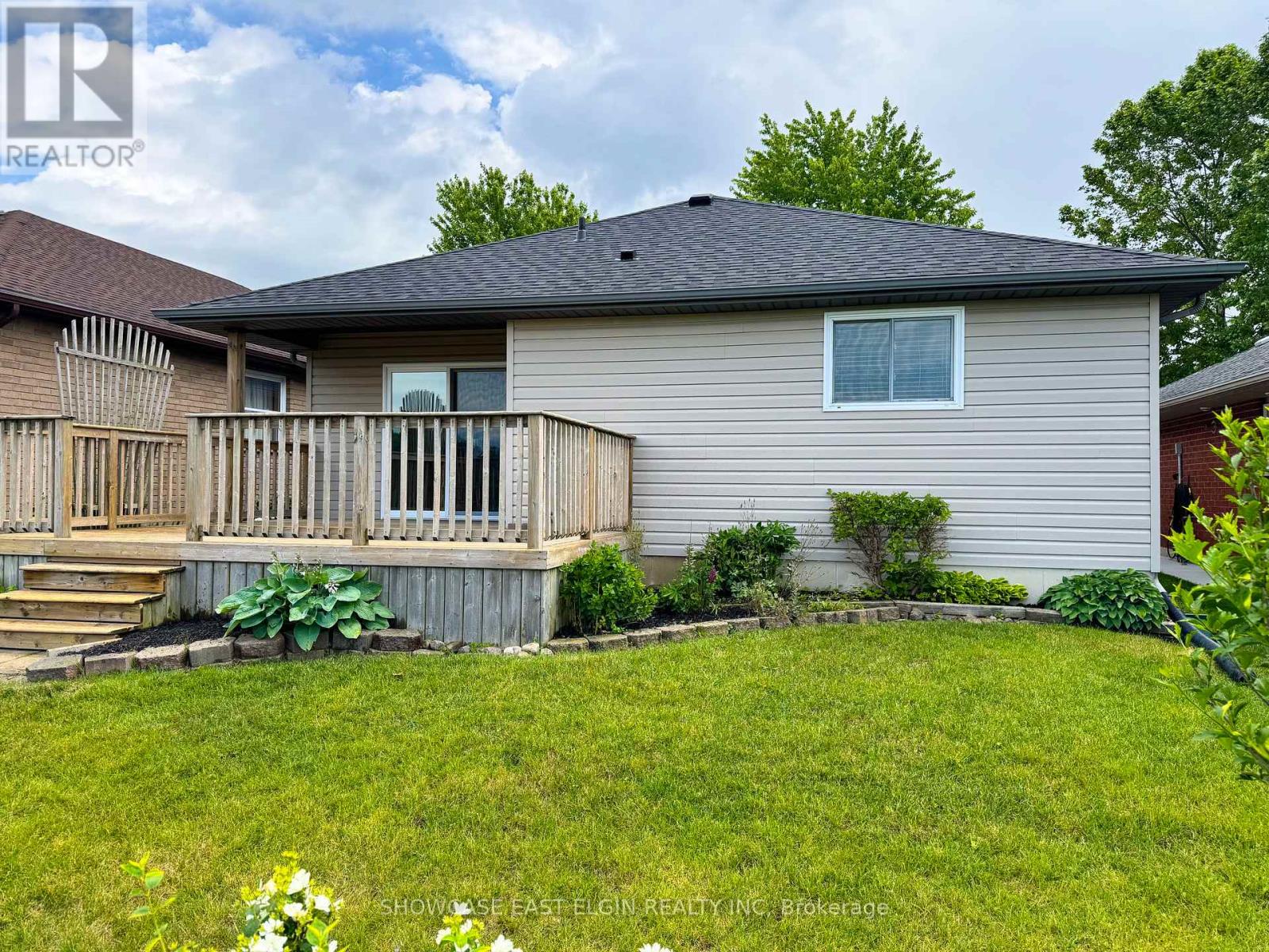 10 HOLLAND AVENUE - 2