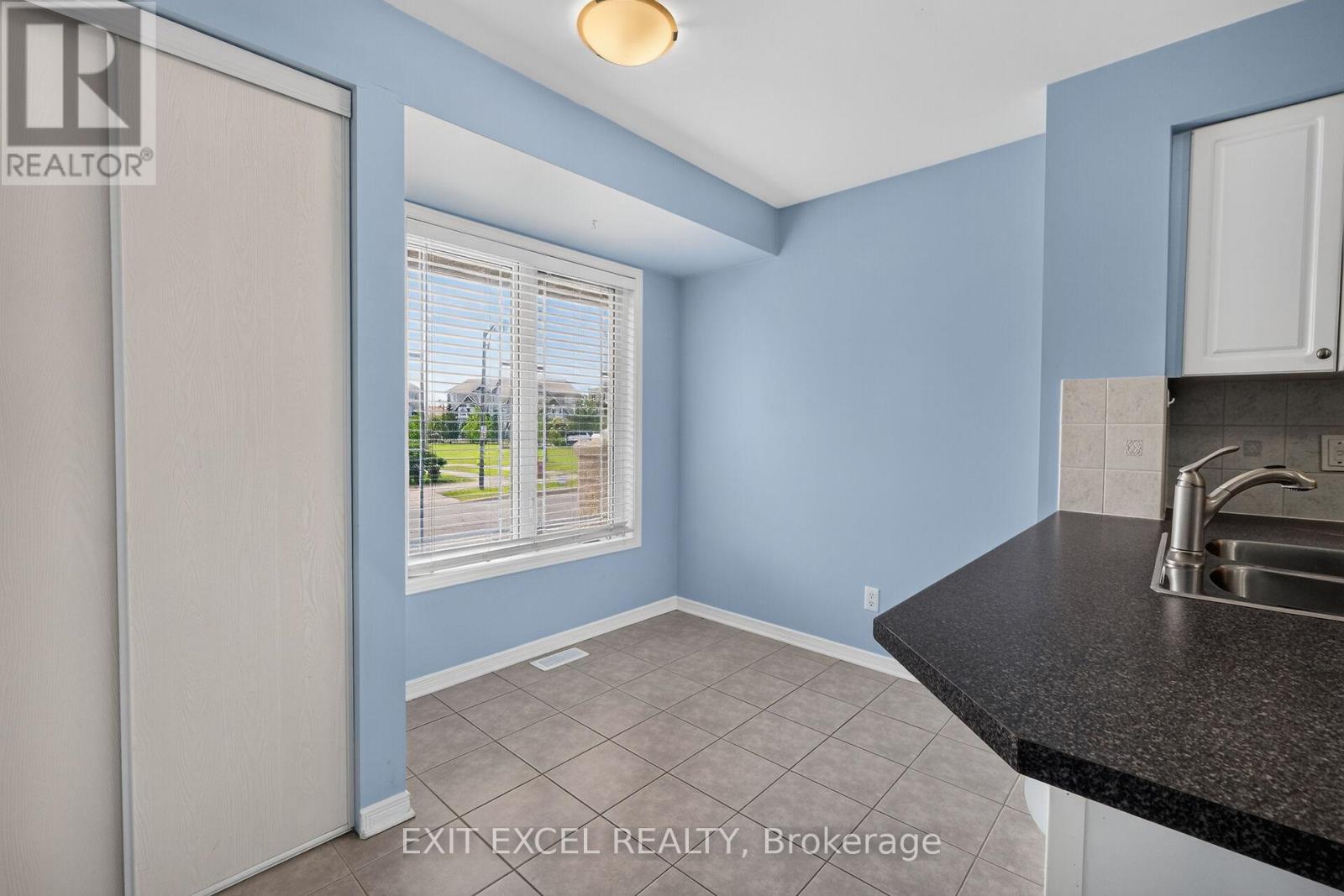 #1 532 LAKERIDGE DRIVE - 7