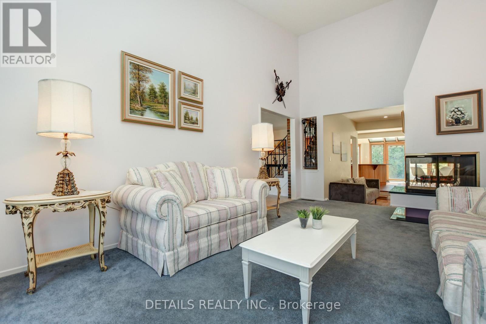 4388 WHITTAKER CRESCENT - 24