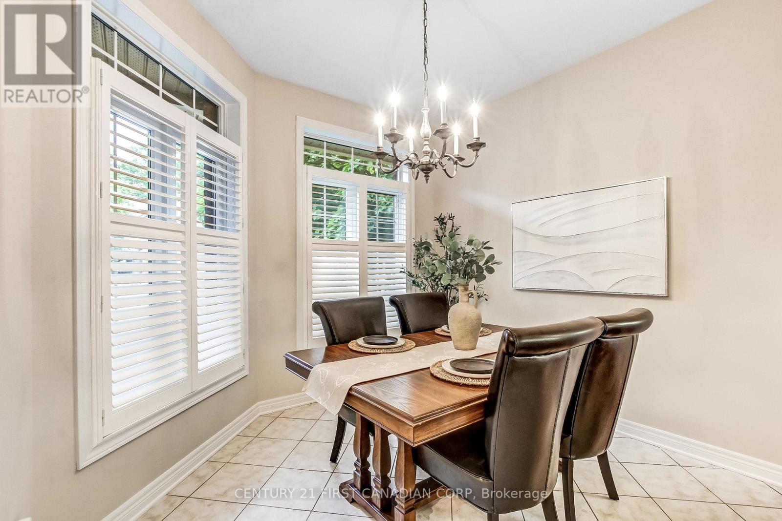 #11 417 HYDE PARK ROAD - 8