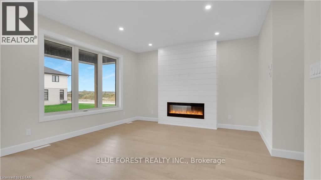 LOT 95 DARWIN CRESCENT - 5
