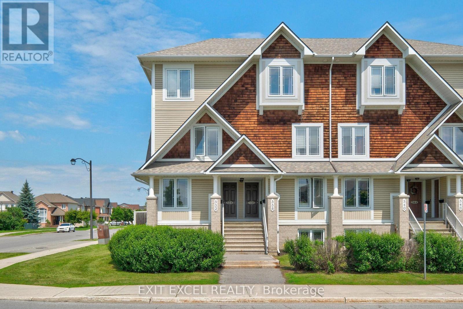 #1 532 LAKERIDGE DRIVE - 1
