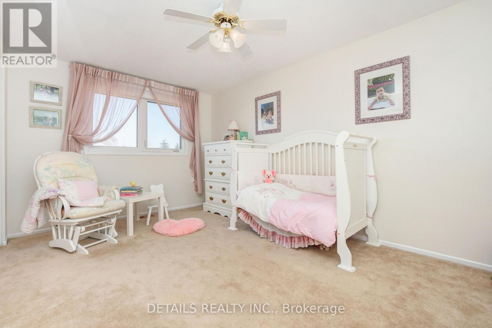 4388 WHITTAKER CRESCENT - 29